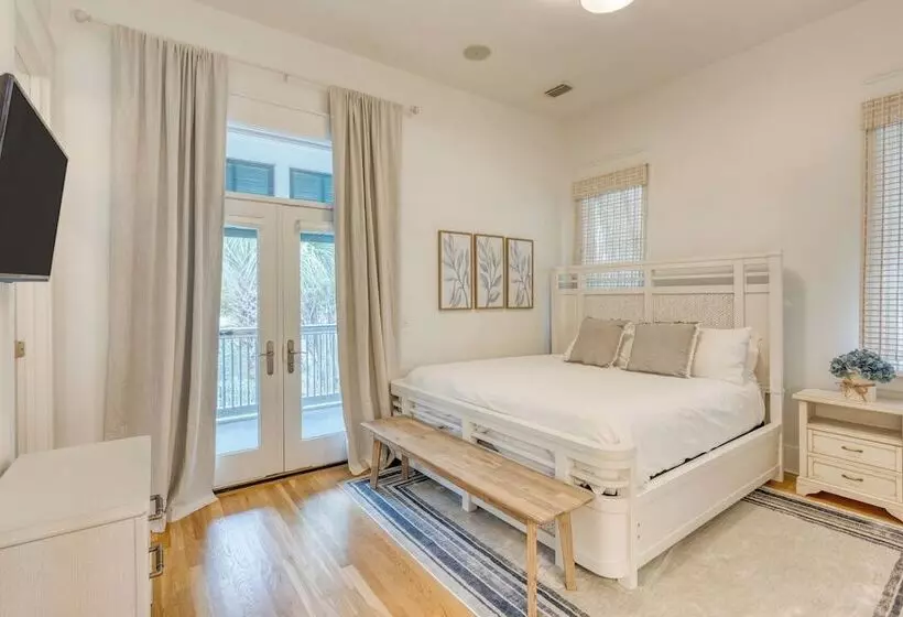 Destin Dream By Avantstay 2 Story Home, Walk To Beach, Hot Tub