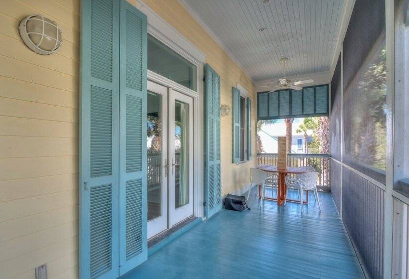 Destin Dream By Avantstay 2 Story Home, Walk To Beach, Hot Tub