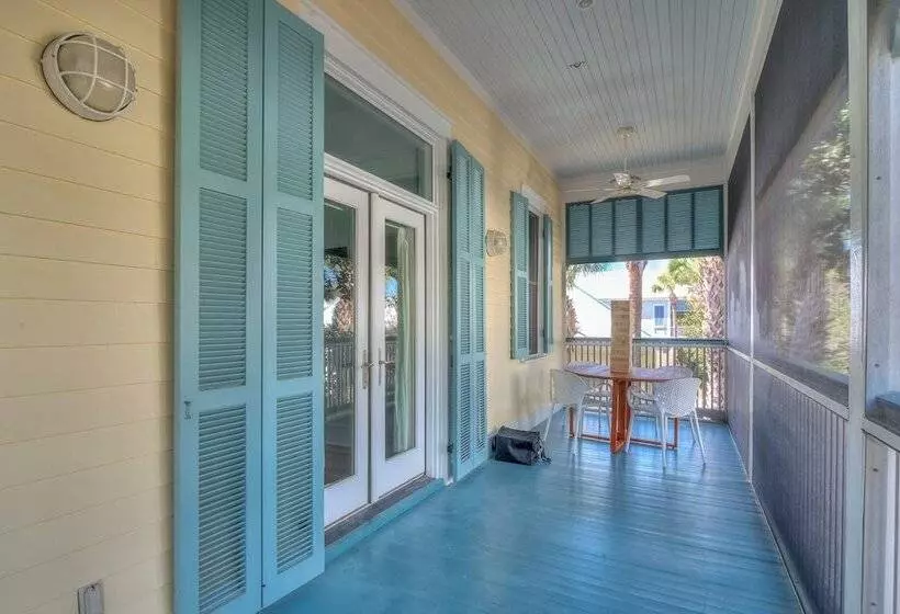 Destin Dream By Avantstay 2 Story Home, Walk To Beach, Hot Tub