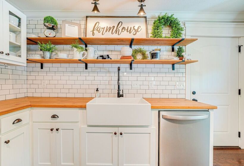 Family Friendly Harrison Home: 33 Mi To Branson!