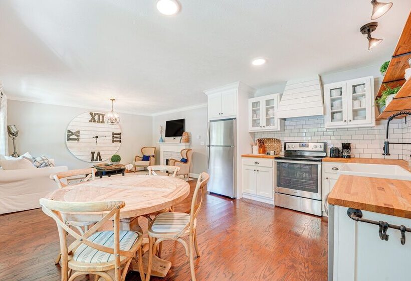 Family Friendly Harrison Home: 33 Mi To Branson!