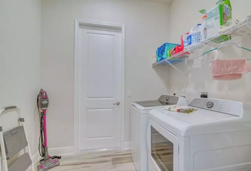 Hernando Home: 12 Mi To Crystal River!