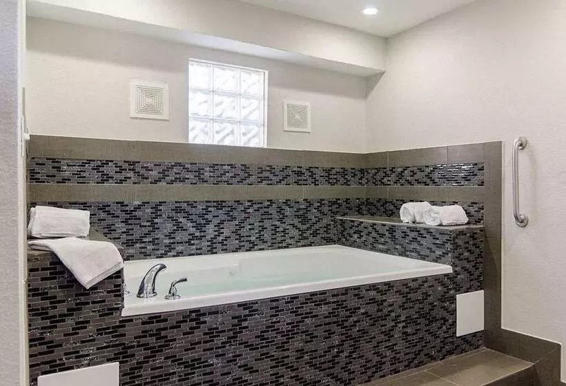 ホテル Homestay Inn & Suites