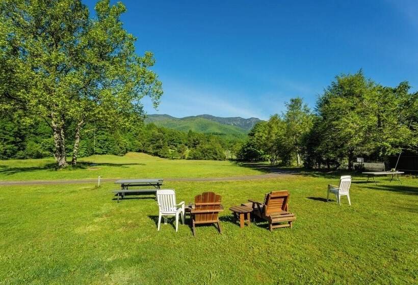 호텔 Lodge At Mount Mitchell