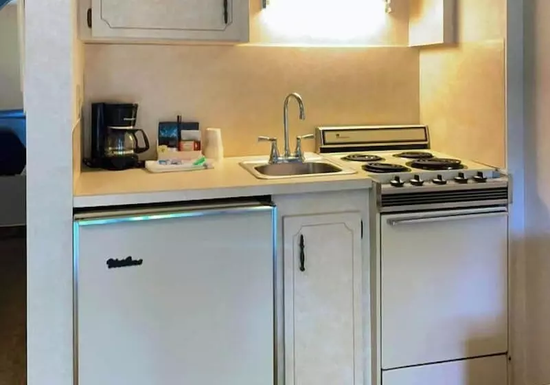 Hotelli Lodge At Mount Mitchell