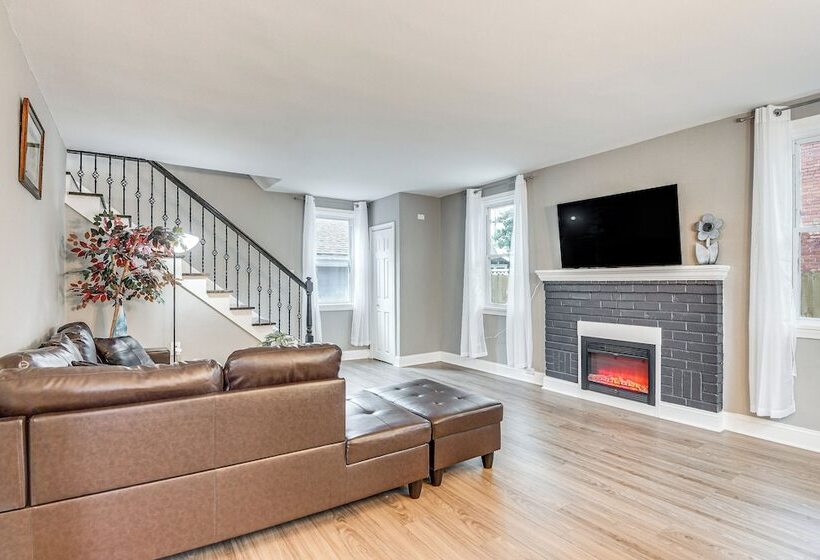 Maryland Home: 3 Mi To Downtown Silver Spring