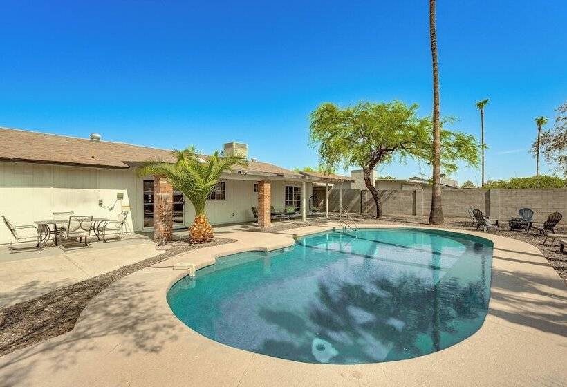 Paradise Valley Home ~ 2 Mi To Lookout Mountain!