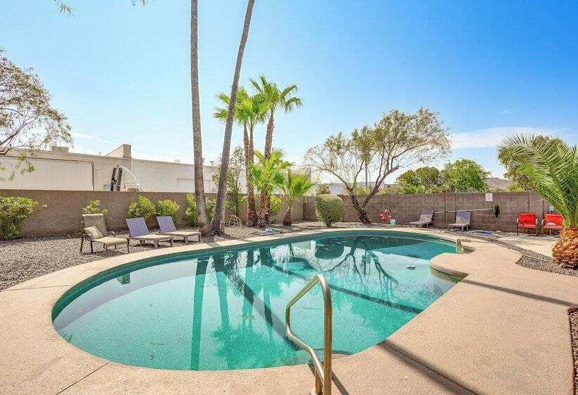 Paradise Valley Home ~ 2 Mi To Lookout Mountain!