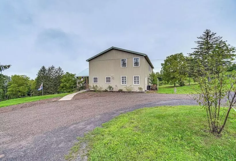 Seneca Lake Retreat W/ Deck   Walk To Wineries!