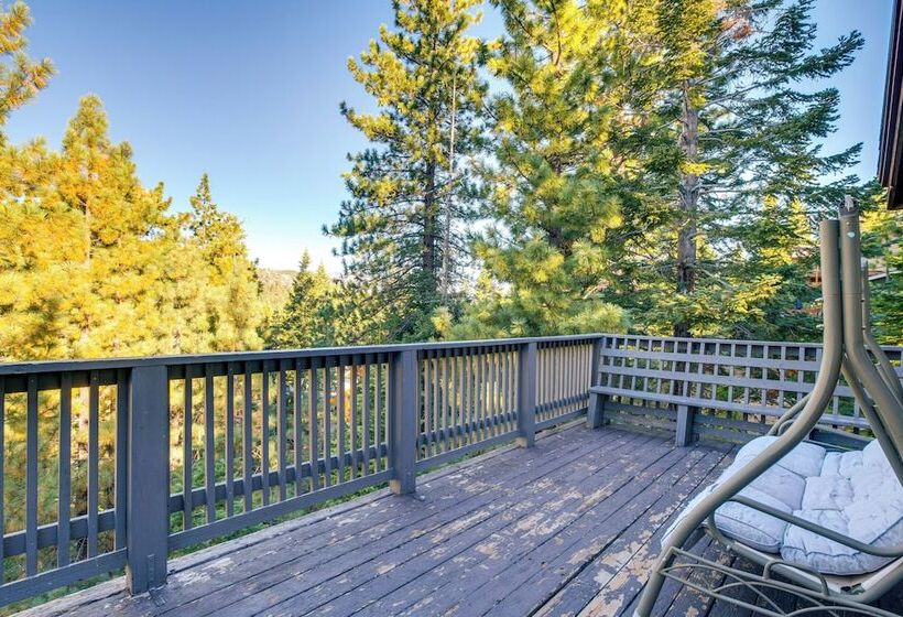 South Lake Tahoe Home W/ Game Rooms, Decks & Sauna