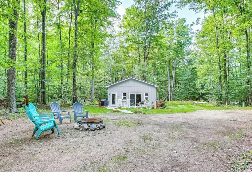 Traverse City Home: Grill, Fire Pit + More!