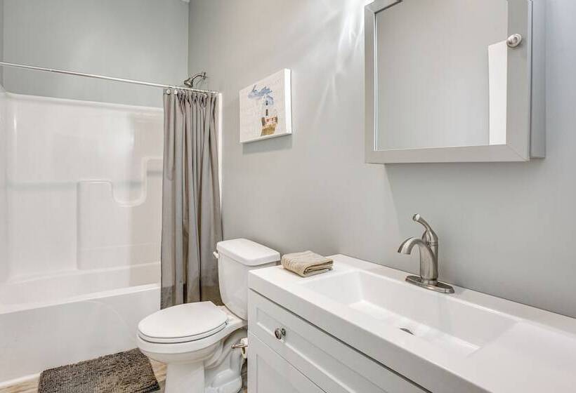 Traverse City Home: Grill, Fire Pit + More!