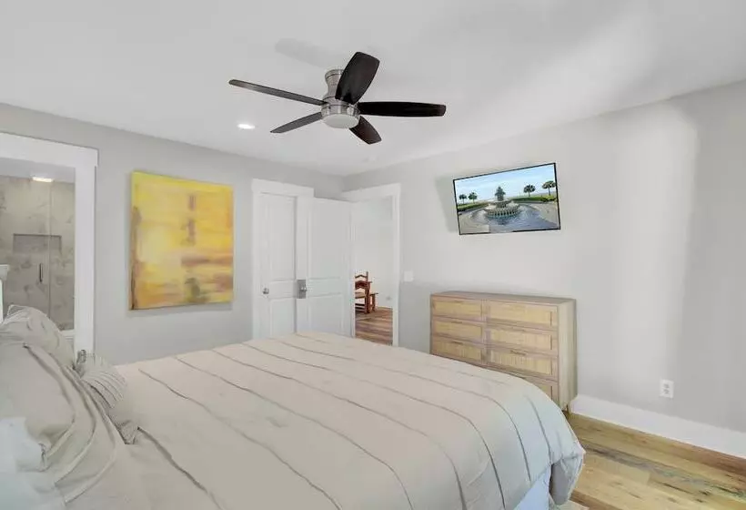 10 Sandcrab Court By Avantstay Beautiful Home W/ Deck, Walk To The Beach