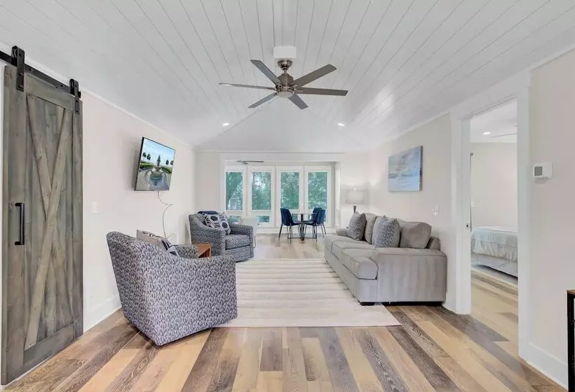 10 Sandcrab Court By Avantstay Beautiful Home W/ Deck, Walk To The Beach