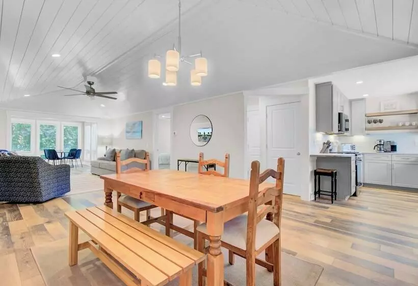 10 Sandcrab Court By Avantstay Beautiful Home W/ Deck, Walk To The Beach