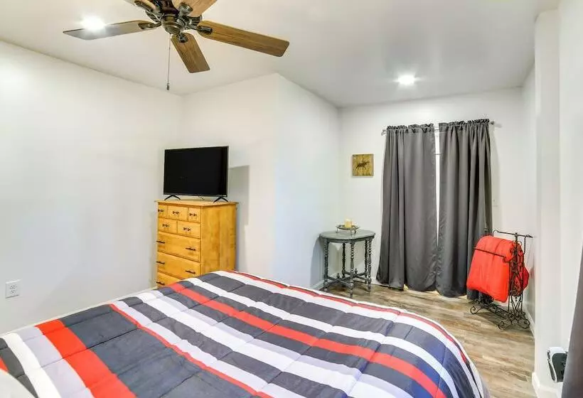 All Season Seney Home W/ Private Yard & Fire Pit!