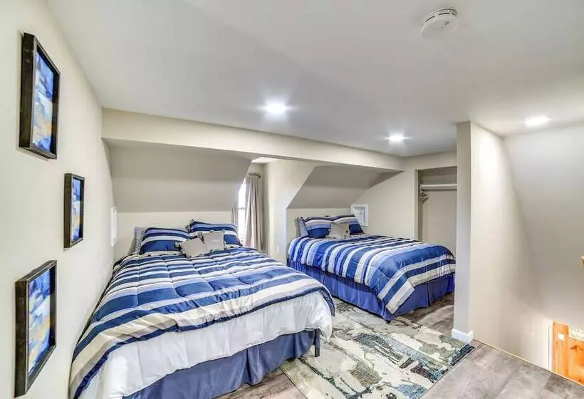 All Season Seney Home W/ Private Yard & Fire Pit!