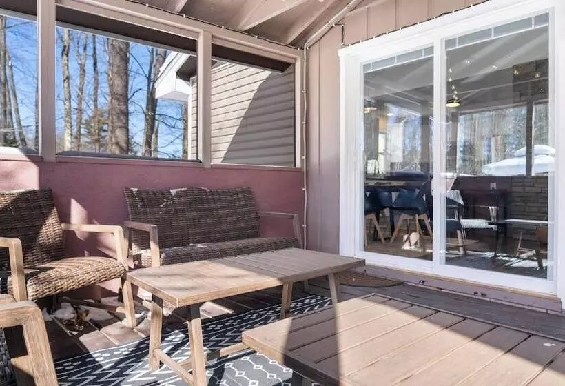 Birchwood By Avantstay Game Room + Lake Access