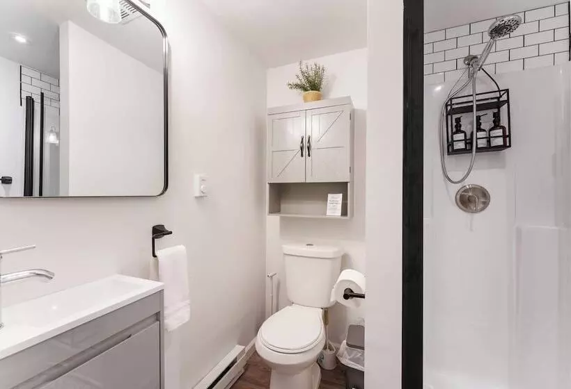 Birchwood By Avantstay Game Room + Lake Access