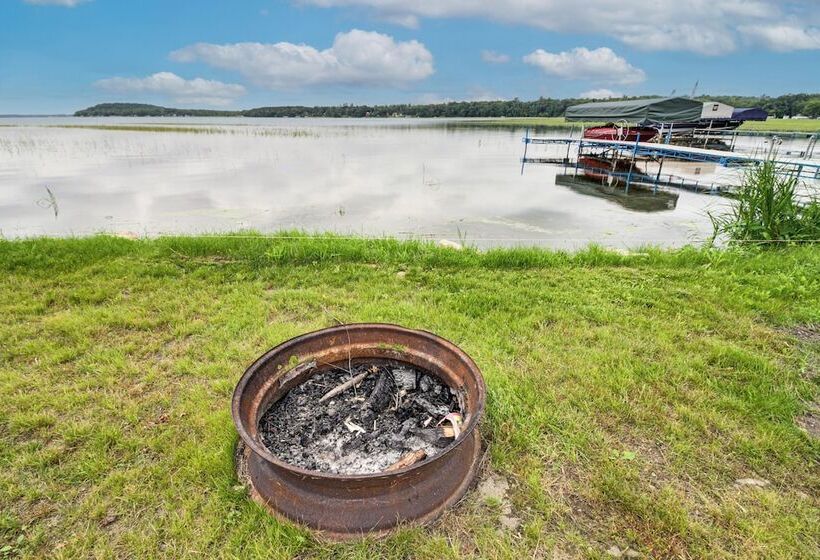 Charming Minnesota Cabin W/ Dock On Big Pine Lake!