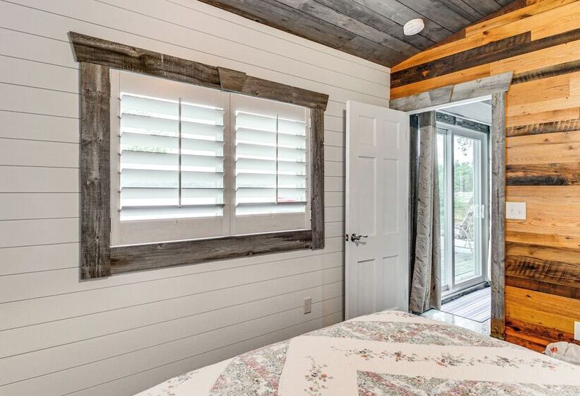 Charming Minnesota Cabin W/ Dock On Big Pine Lake!