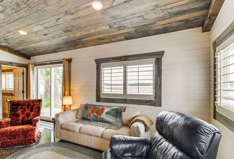 Charming Minnesota Cabin W/ Dock On Big Pine Lake!