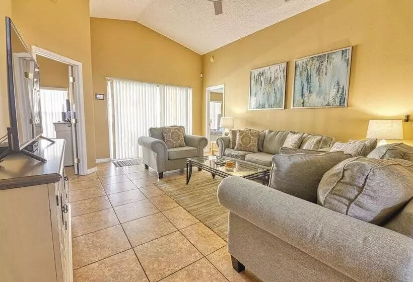 Clear Creek Vacation Home