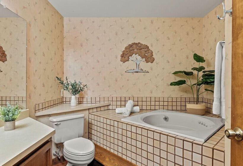 Doe S Delight By Avantstay Peaceful Lake Retreat