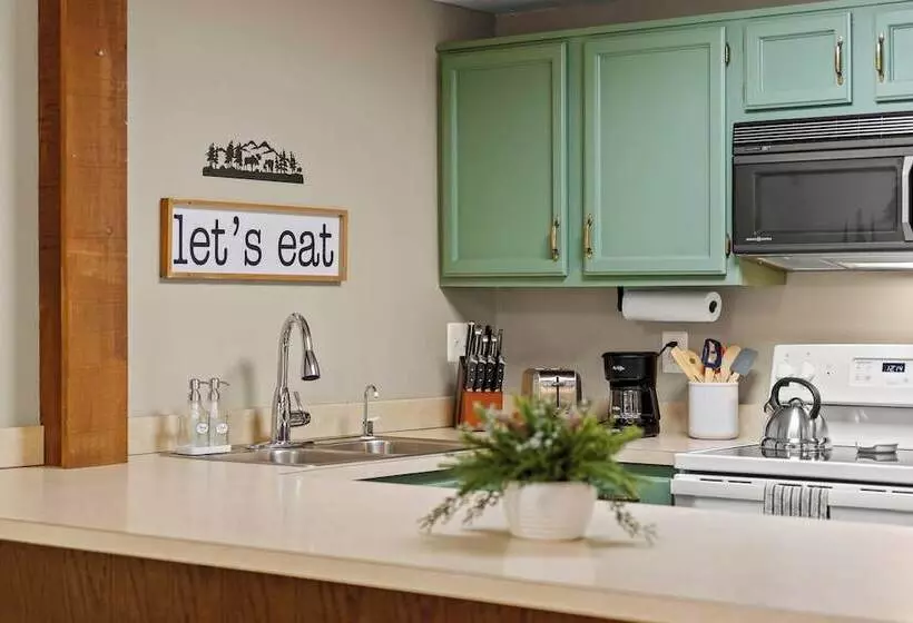 Doe S Delight By Avantstay Peaceful Lake Retreat
