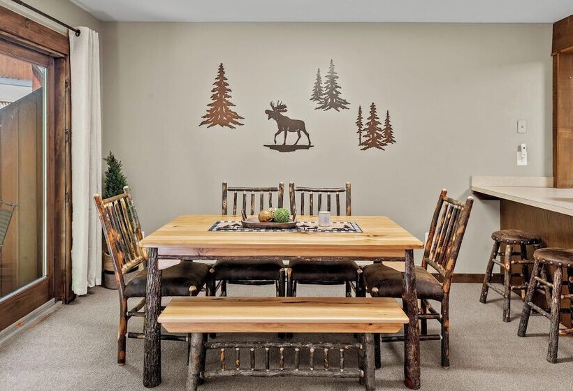 Doe S Delight By Avantstay Peaceful Lake Retreat