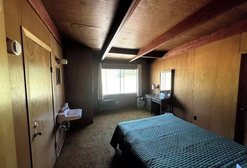 Hotelli Lost Pines Lodge