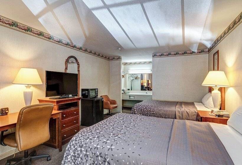 فندق Moonlight Inn