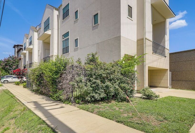 Houston Home W/ Rooftop Patio 3 Mi To Downtown!