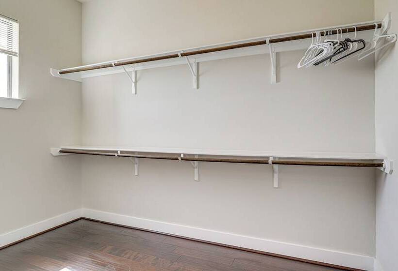 Houston Home W/ Rooftop Patio 3 Mi To Downtown!