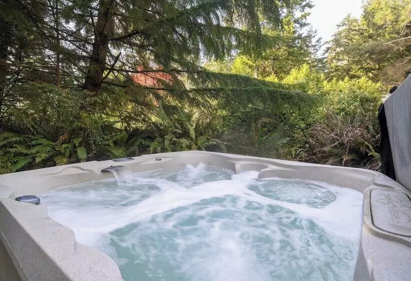 Lolis Place By Avantstay Walk To The Beach + Private Hot Tub