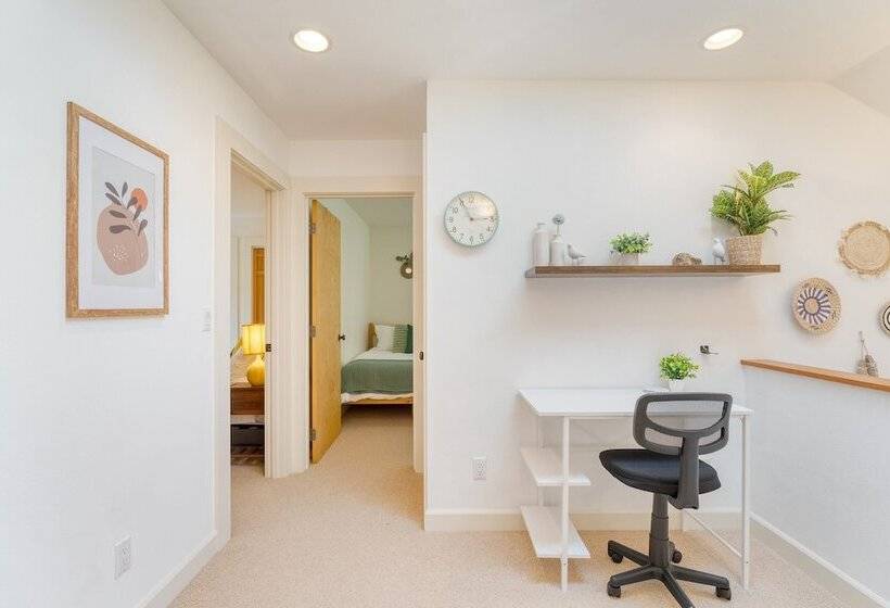 Lolis Place By Avantstay Walk To The Beach + Private Hot Tub