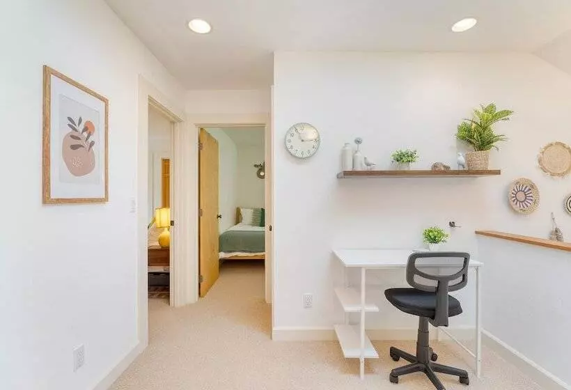 Lolis Place By Avantstay Walk To The Beach + Private Hot Tub