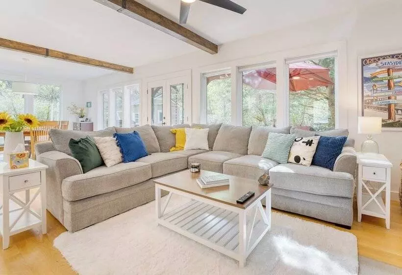 Lolis Place By Avantstay Walk To The Beach + Private Hot Tub