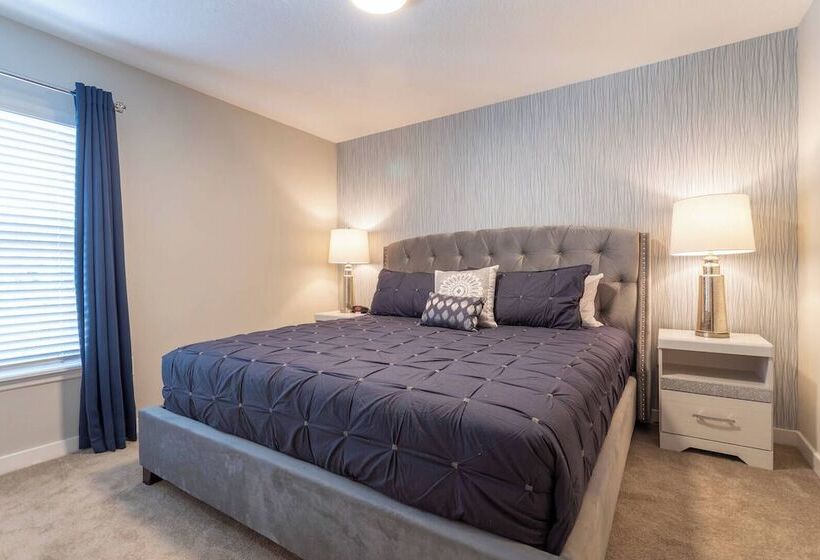 Luxury Vacation Home With Splash Pool/bbq 03