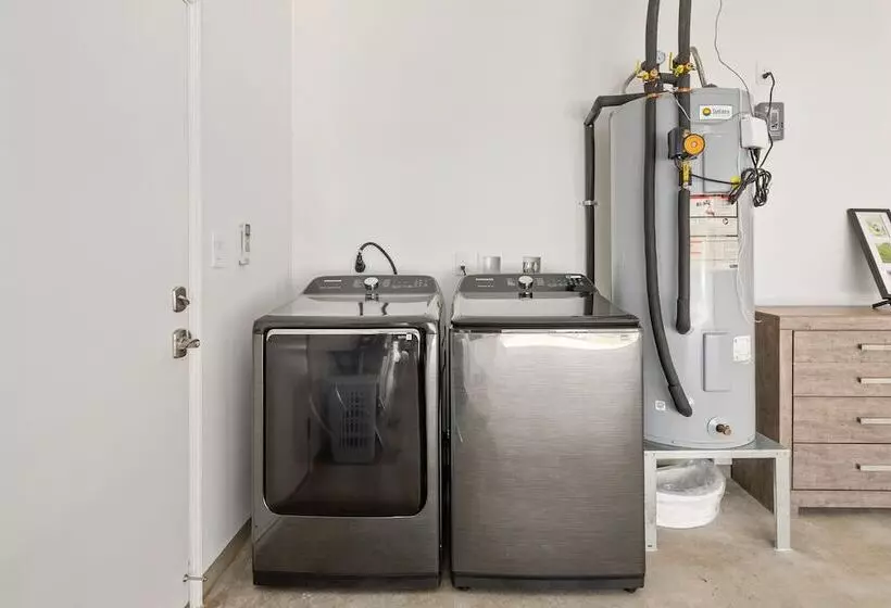 Pakele Oahu By Avantstay 5 Min To Makaha Beach