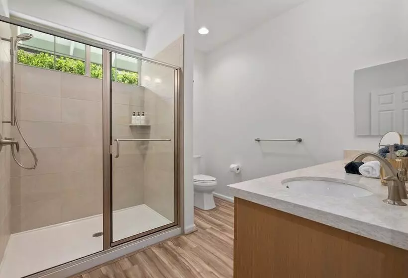 Pakele Oahu By Avantstay 5 Min To Makaha Beach