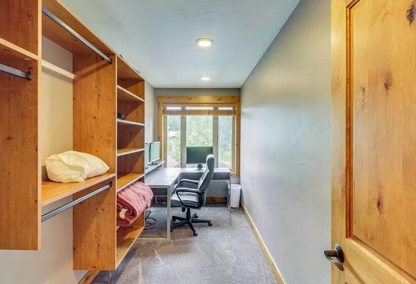 Pet Friendly Columbia Falls Home W/ Gas Grill!