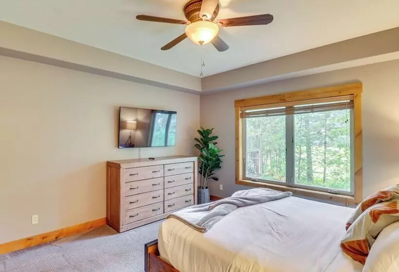 Pet Friendly Columbia Falls Home W/ Gas Grill!