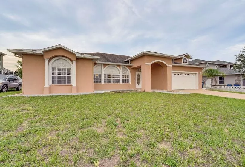 Private Pool: Spacious & Elegant Haines City Home!