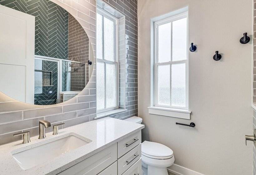 Sunday Funday 114 Bar