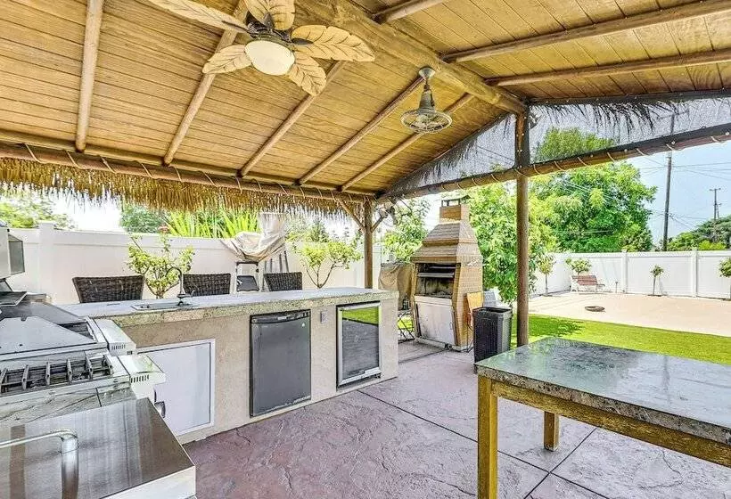 West Covina Gem W/ Pool: 25 Mi To Disneyland!