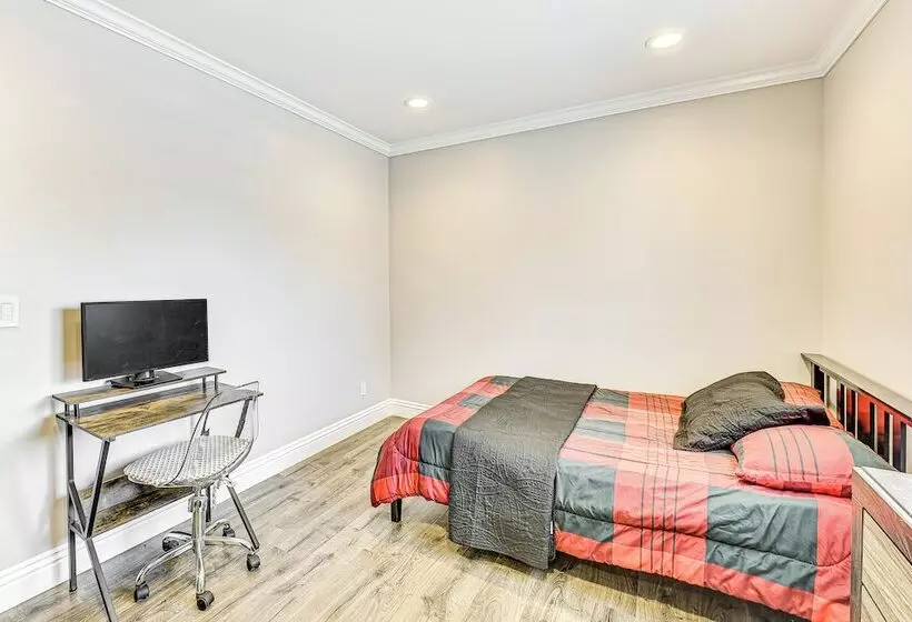 West Covina Gem W/ Pool: 25 Mi To Disneyland!