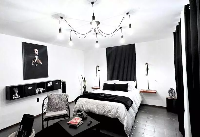 ベッドアンドブレックファースト Homsty