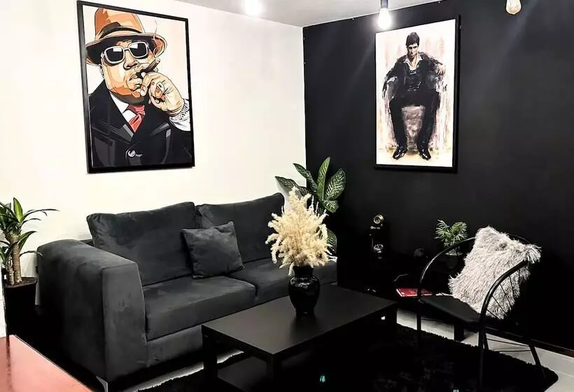 ベッドアンドブレックファースト Homsty