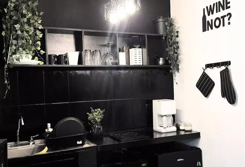 ベッドアンドブレックファースト Homsty